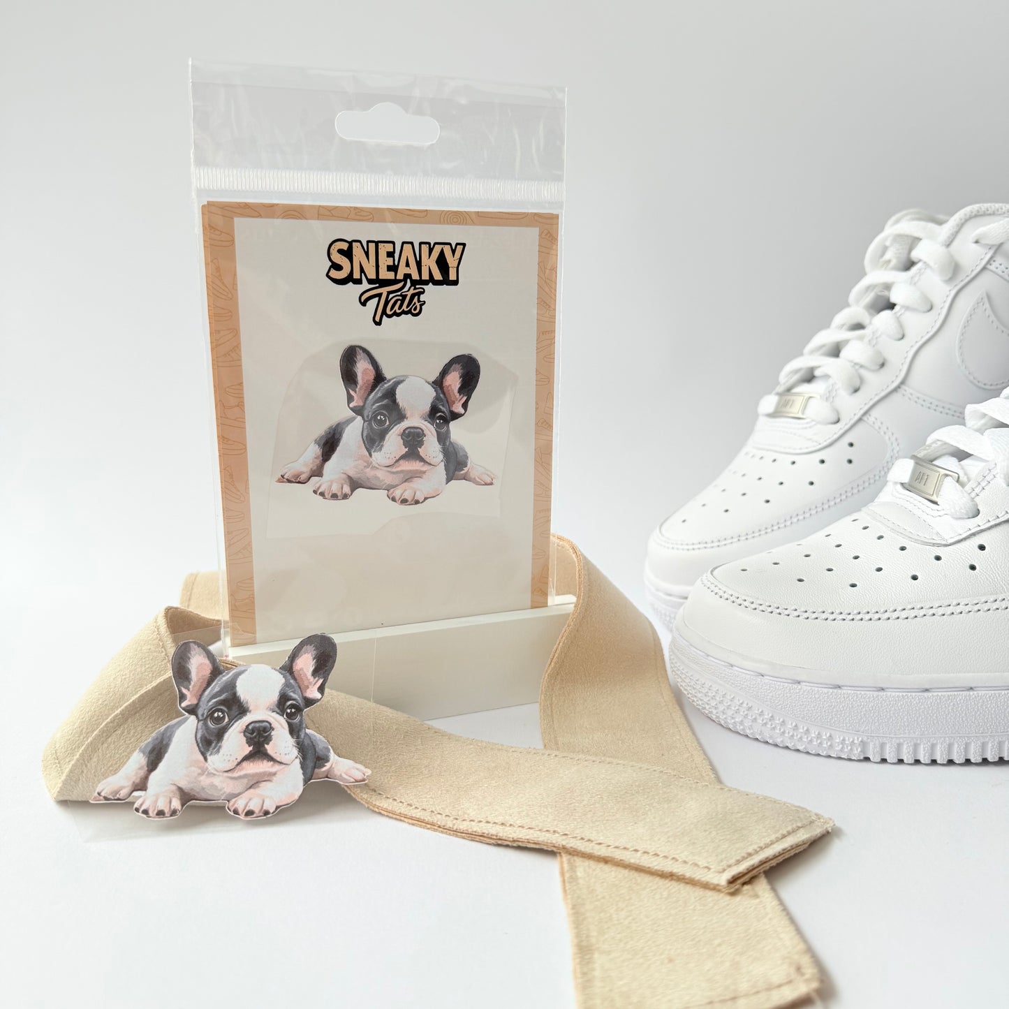 Sneakytats "Bulldogge 0003"