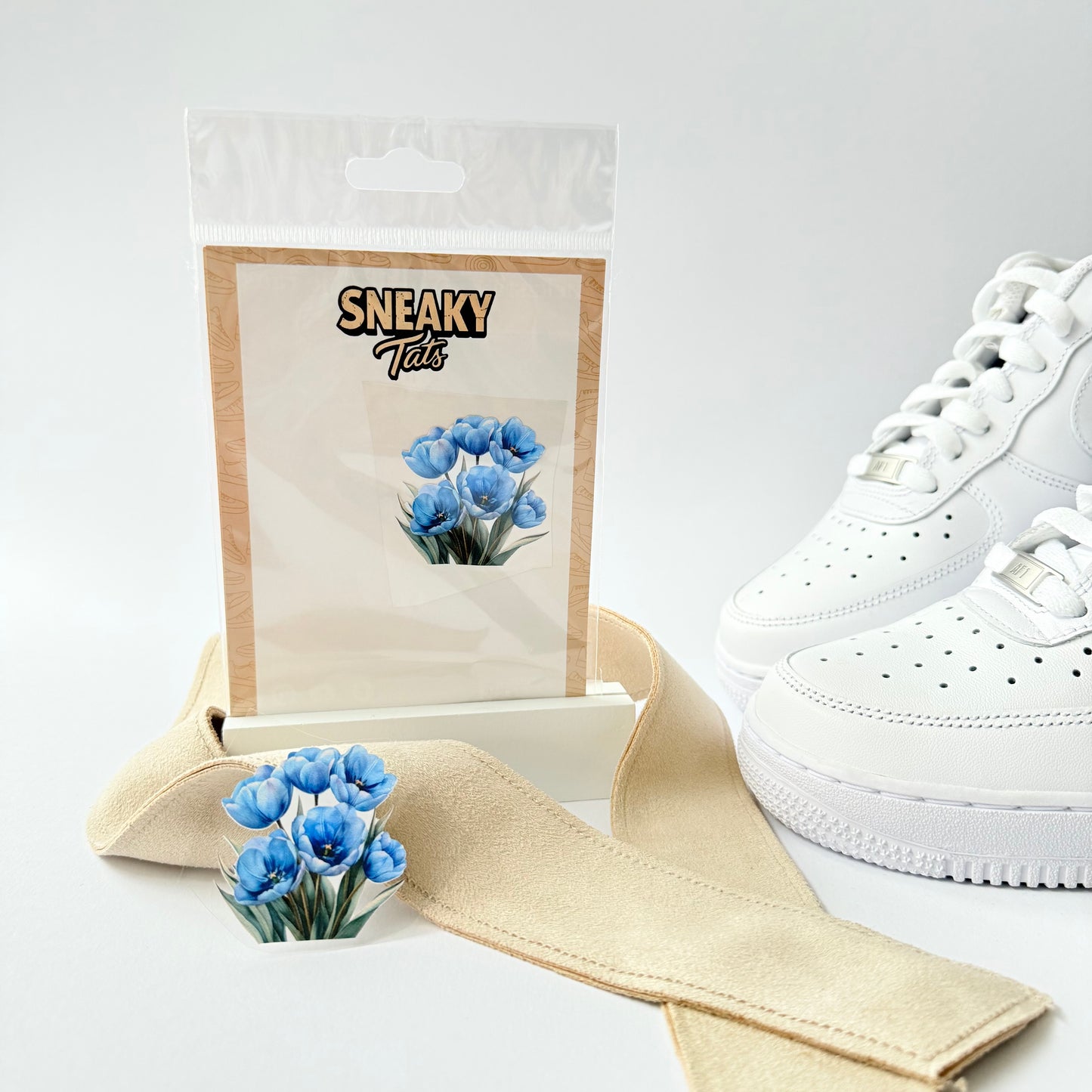 Sneakytats "Blaue Blumen 0051"