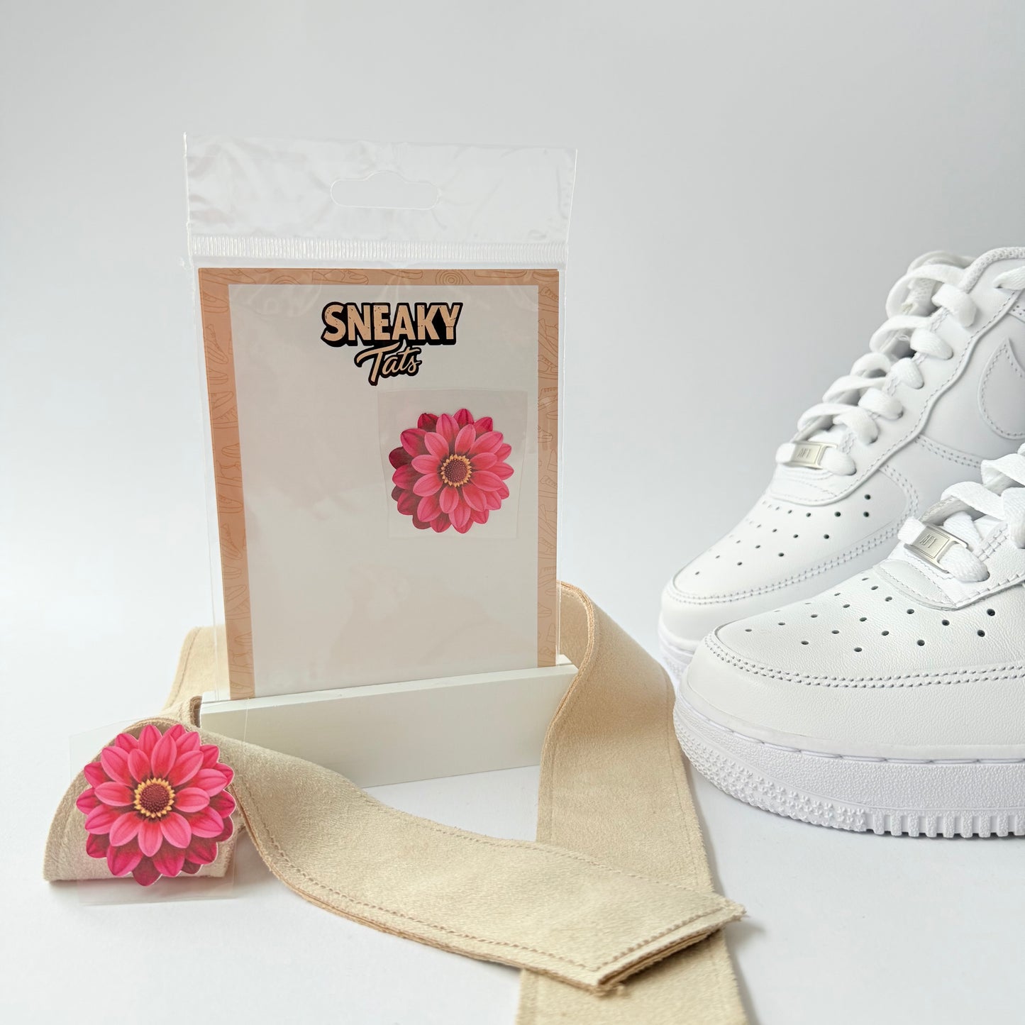 Sneakytats "pinke Dahlie 0084"