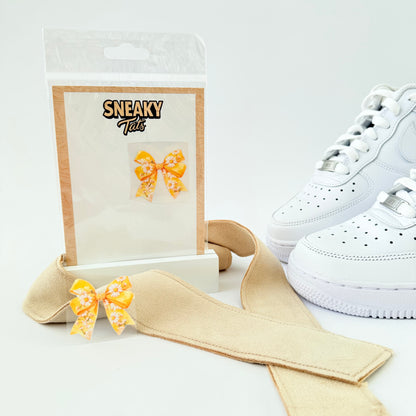 Sneakytats "Schleife mit Blümchen 0101"