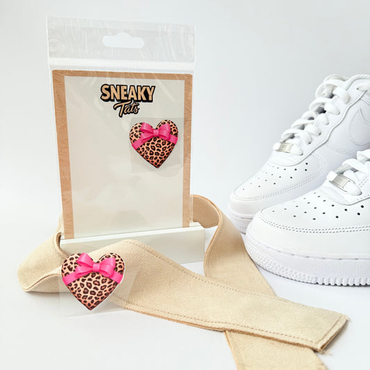 Sneakytats "Herz mit pinke Schleife 0106"