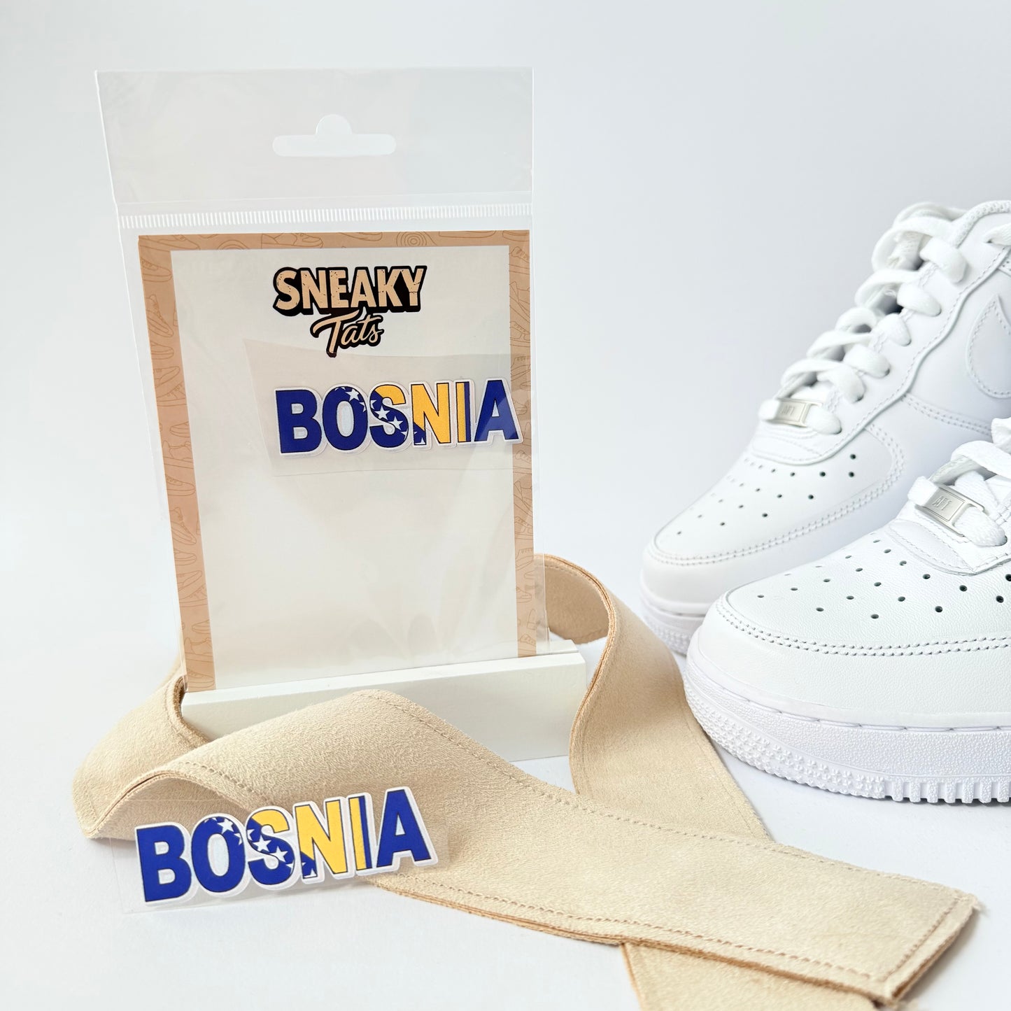 Sneakytats "Schriftzug Bosnia 0231"