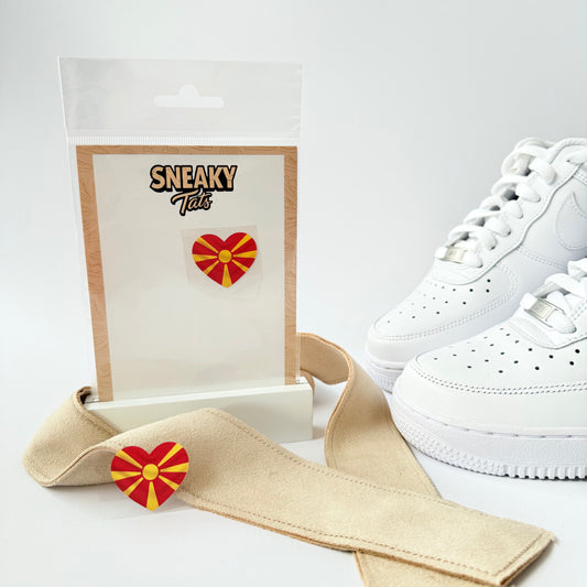 Sneakytats "Mazedonien Herz 0286"