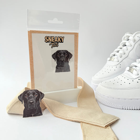 Sneakytats "Labrador 0493"
