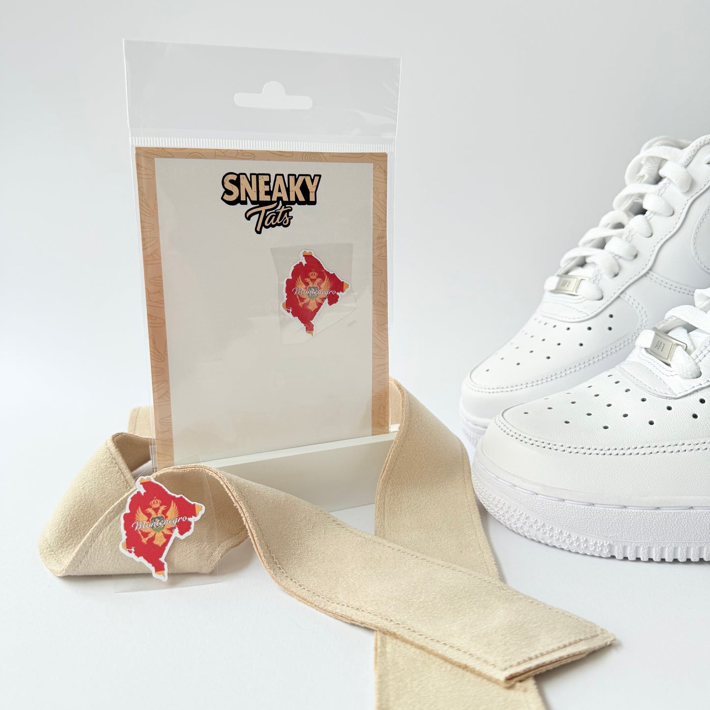 Sneakytats "Montenegro 0562"