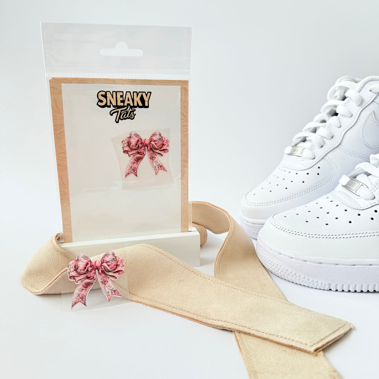 Sneakytats "Schleife 0568"