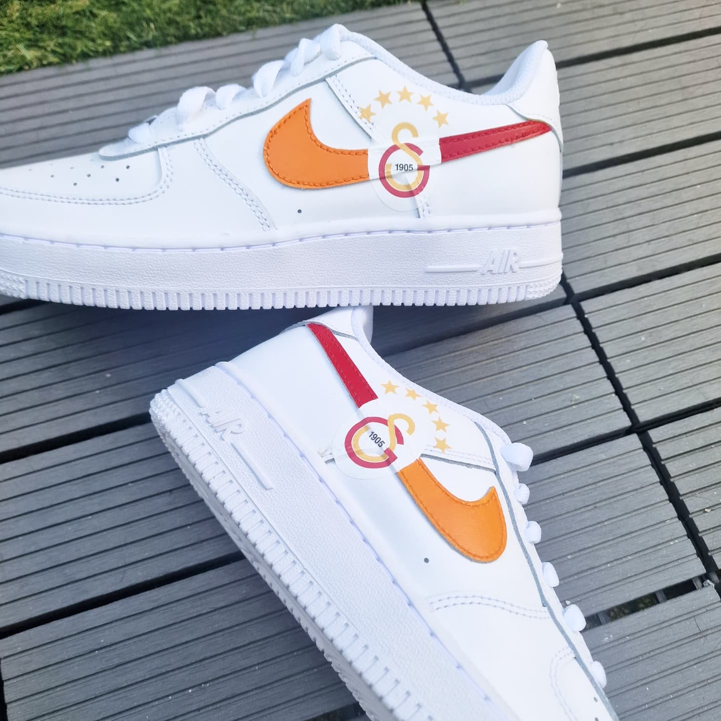 Air Force 1 "Big Galatasaray"